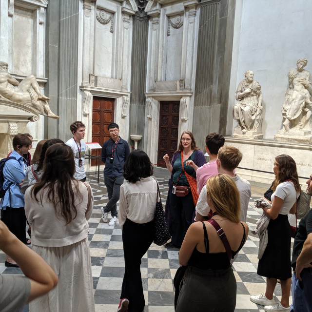 Prof. Palmer lectures to students in the Basilica di San Lorenzo.